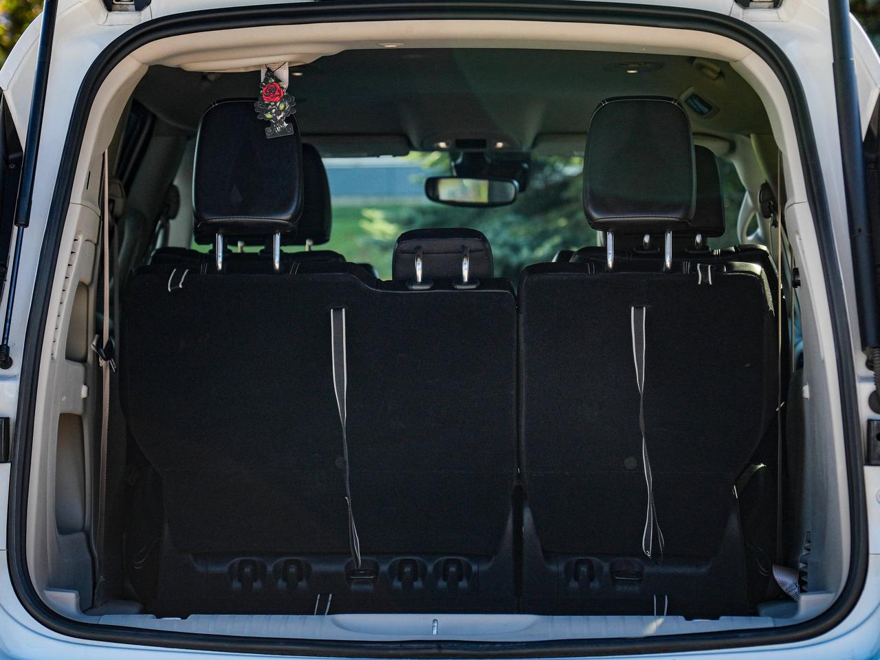 2024 Chrysler Pacifica Touring-L Photo
