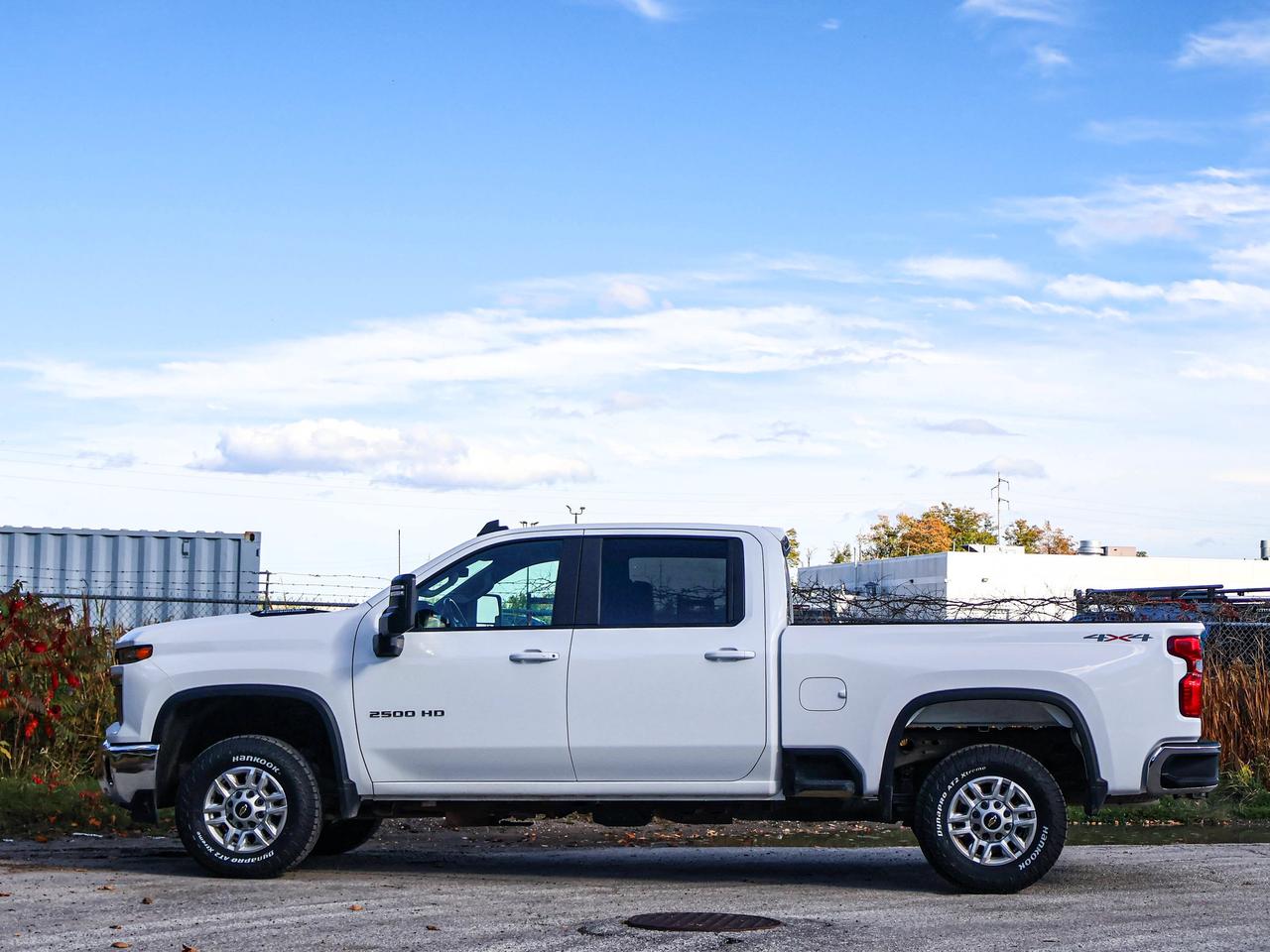 2025 Chevrolet SILVERADO 2500HD LT Photo