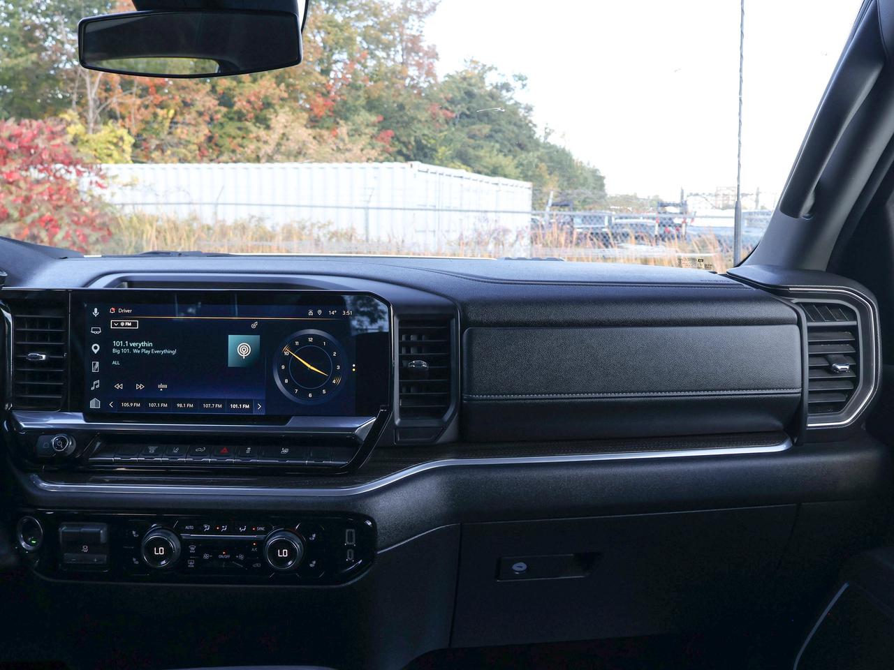 2025 Chevrolet SILVERADO 2500HD LT Photo