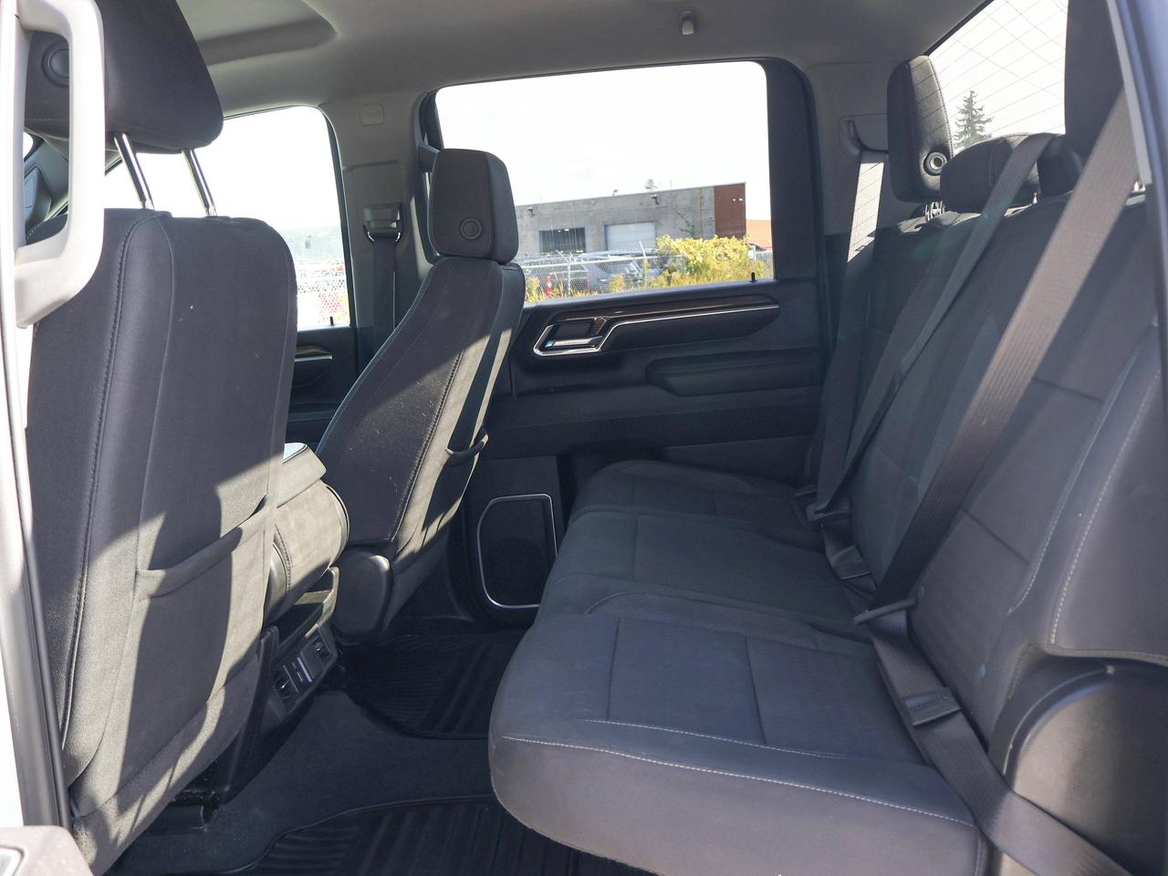 2025 Chevrolet SILVERADO 2500HD LT Photo