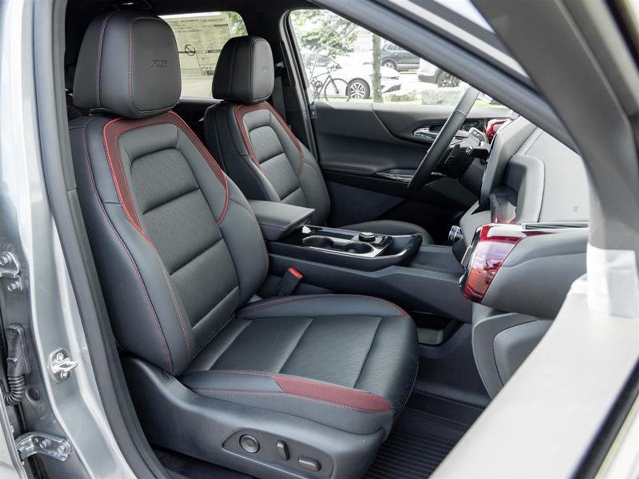 2027 Chevrolet Equinox RS Photo