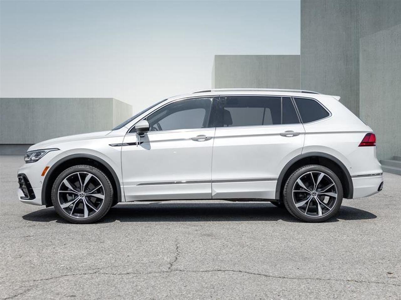 2024 Volkswagen Tiguan Highline R-Line 2.0T 8sp at w/Tip 4M Photo2