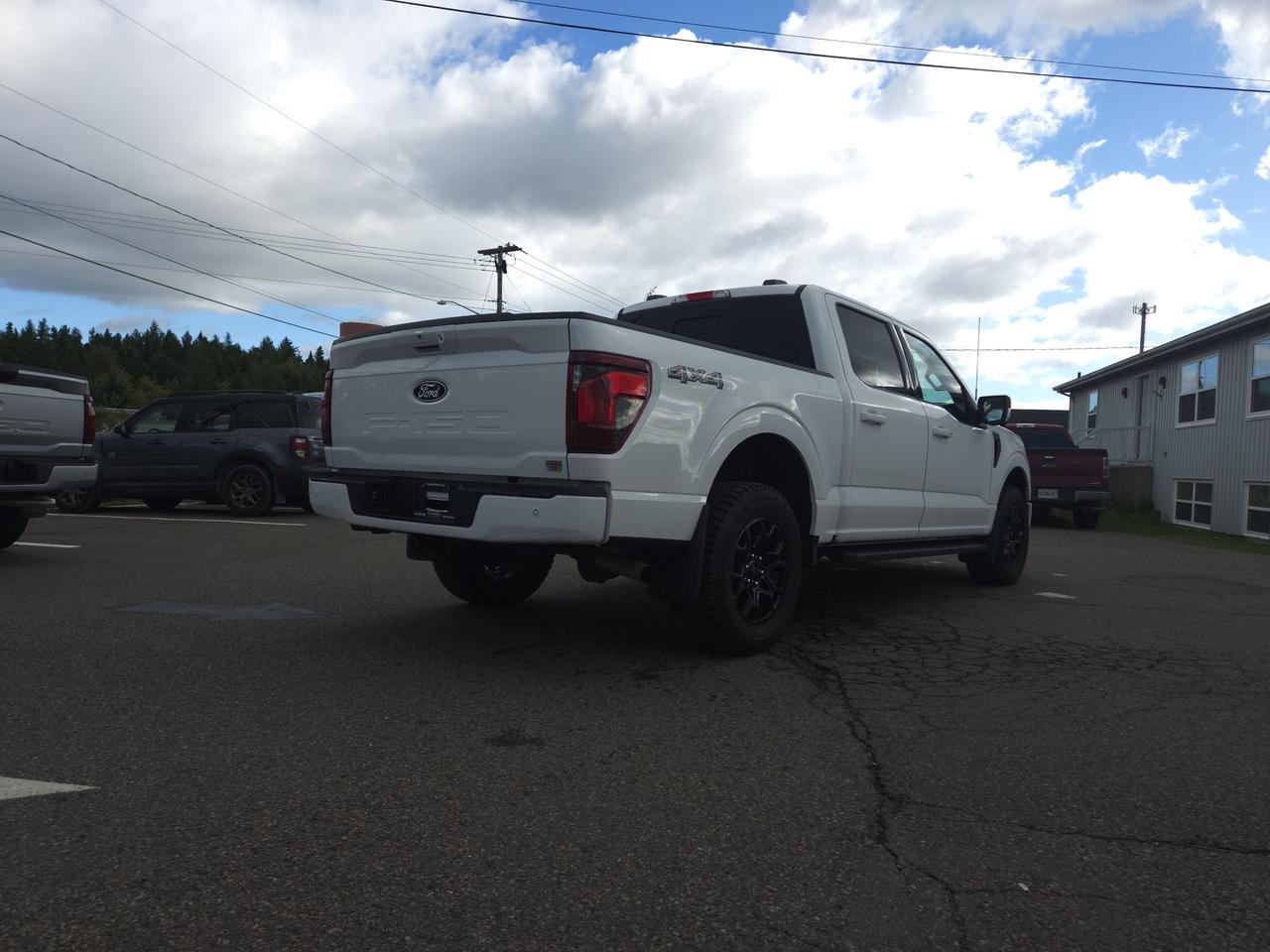 2024 Ford F-150 XLT 4X4 SUPERCREW W/ CERTIFIED AS LOW AS 3.99% + WARRANTY Photo4