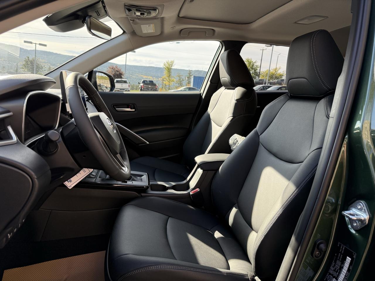 2026 Toyota Corolla Cross XLE Photo