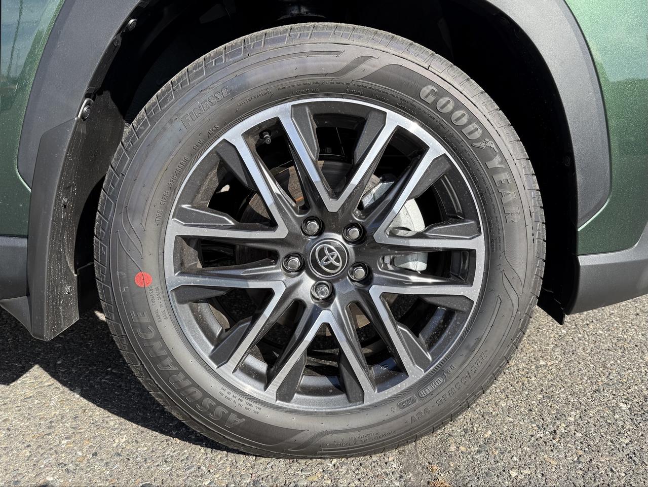 2026 Toyota Corolla Cross XLE Photo