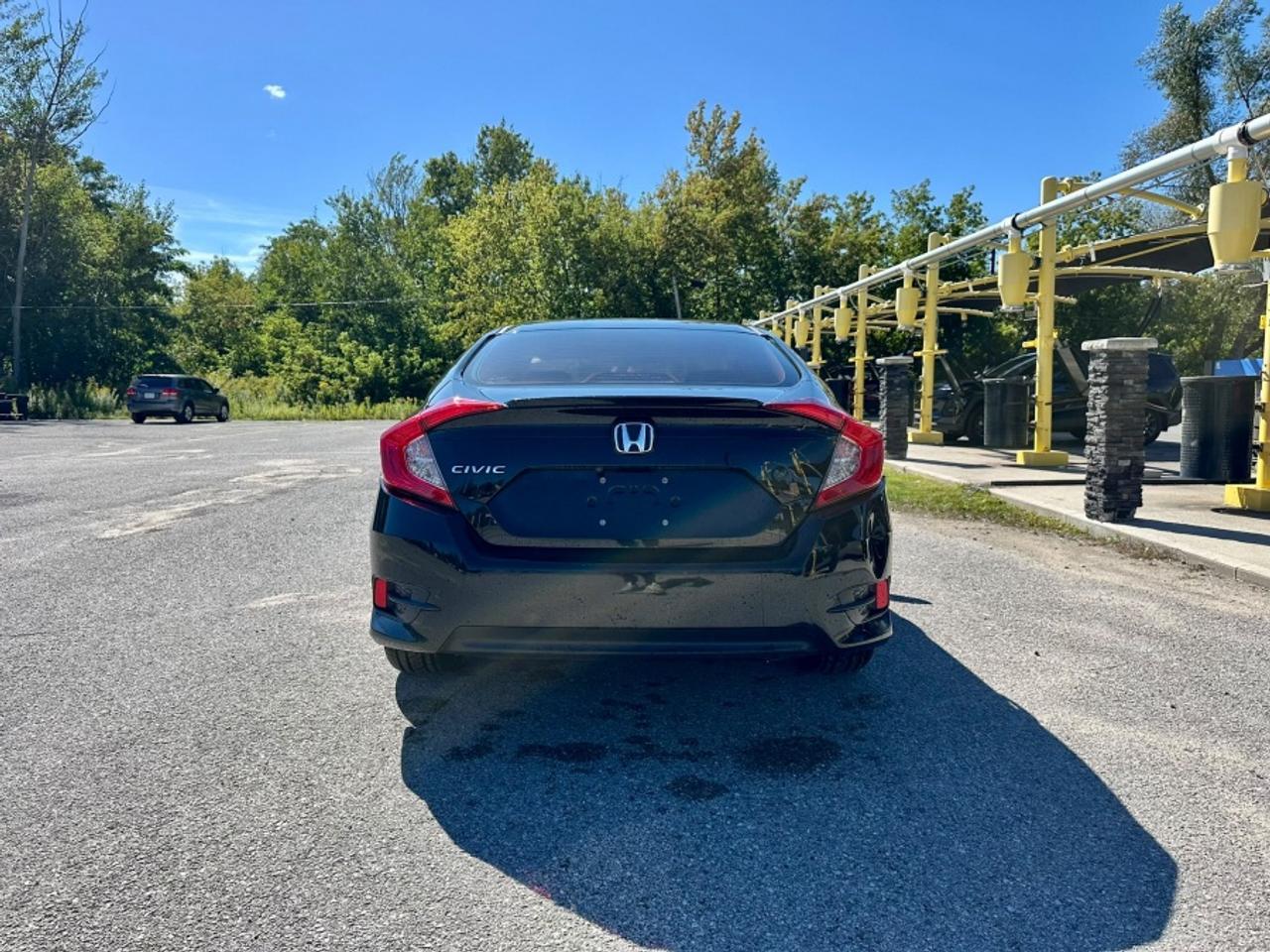 2020 Honda Civic * LX * LOW KM * REBUILD TITLE LX Photo