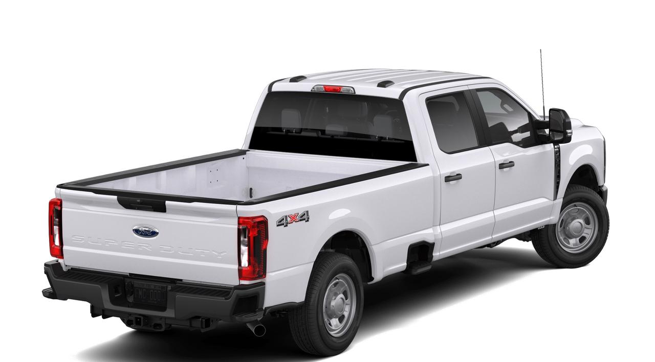 2026 Ford F-350 Super Duty SRW XLT Photo2