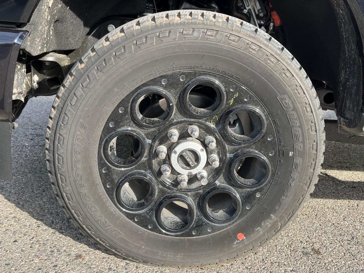 2026 Ford F-350 Super Duty SRW LARIAT 4WD CREW CAB 6.75' BOX Photo