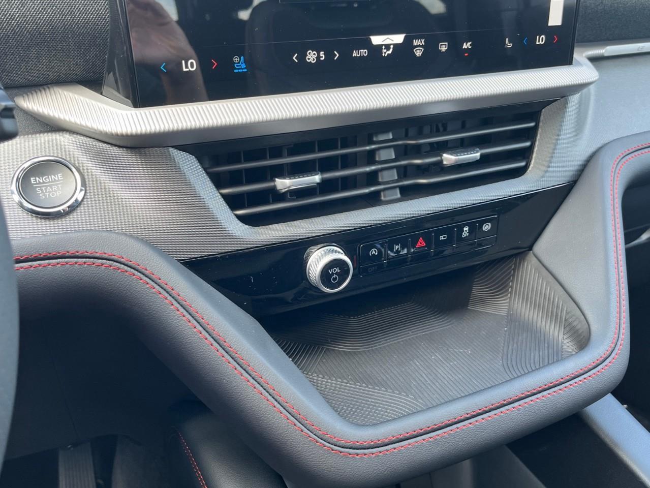 2026 Ford Explorer ST Photo