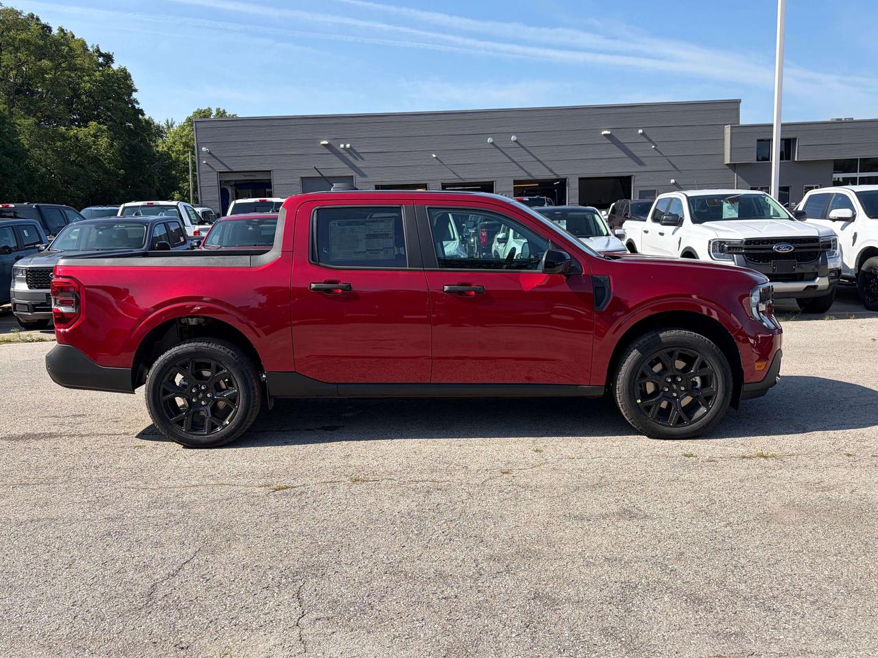 2026 Ford Maverick XLT AWD SuperCrew 301A Photo3
