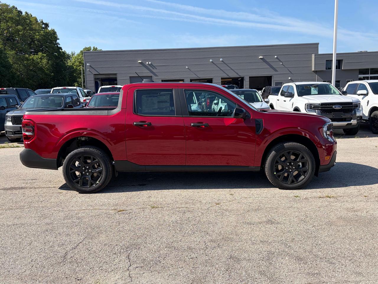 2026 Ford Maverick XLT AWD SuperCrew 301A Photo3