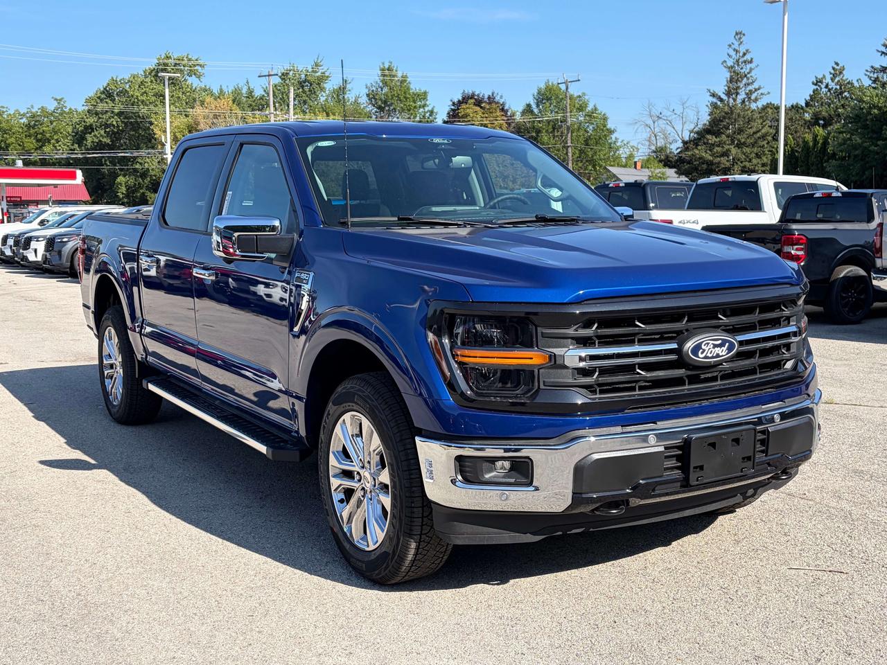 2026 Ford F-150 XLT 4WD SuperCrew 5.5' Box 302A Photo2