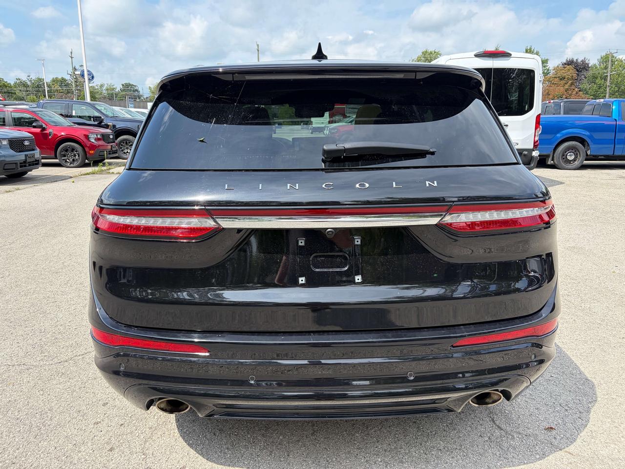 2023 Lincoln Corsair Reserve AWD Photo3