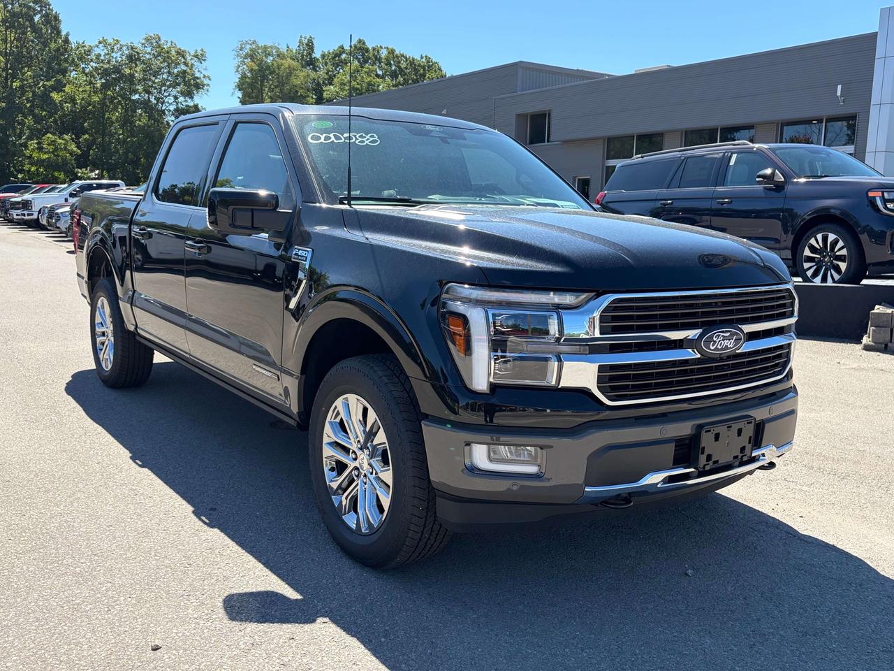 2026 Ford F-150 King Ranch 4WD SuperCrew 5.5' Box Photo3