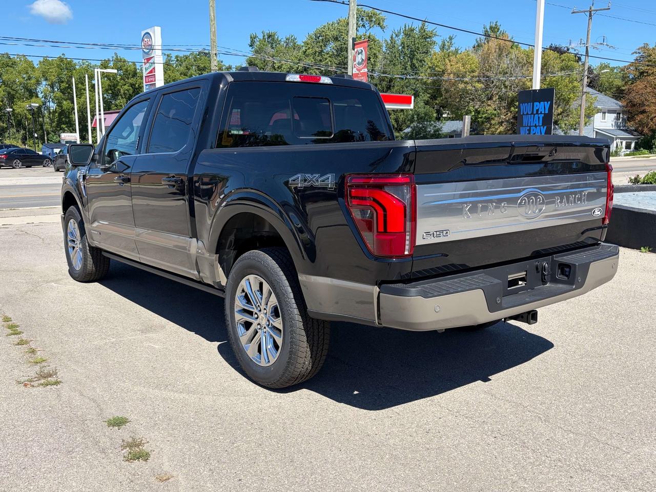 2026 Ford F-150 King Ranch 4WD SuperCrew 5.5' Box Photo4