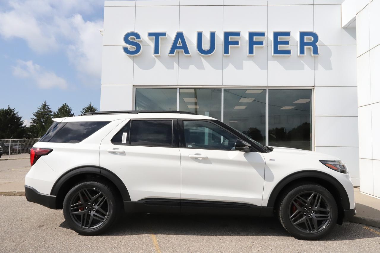 2026 Ford Explorer ST-Line 4WD Photo2