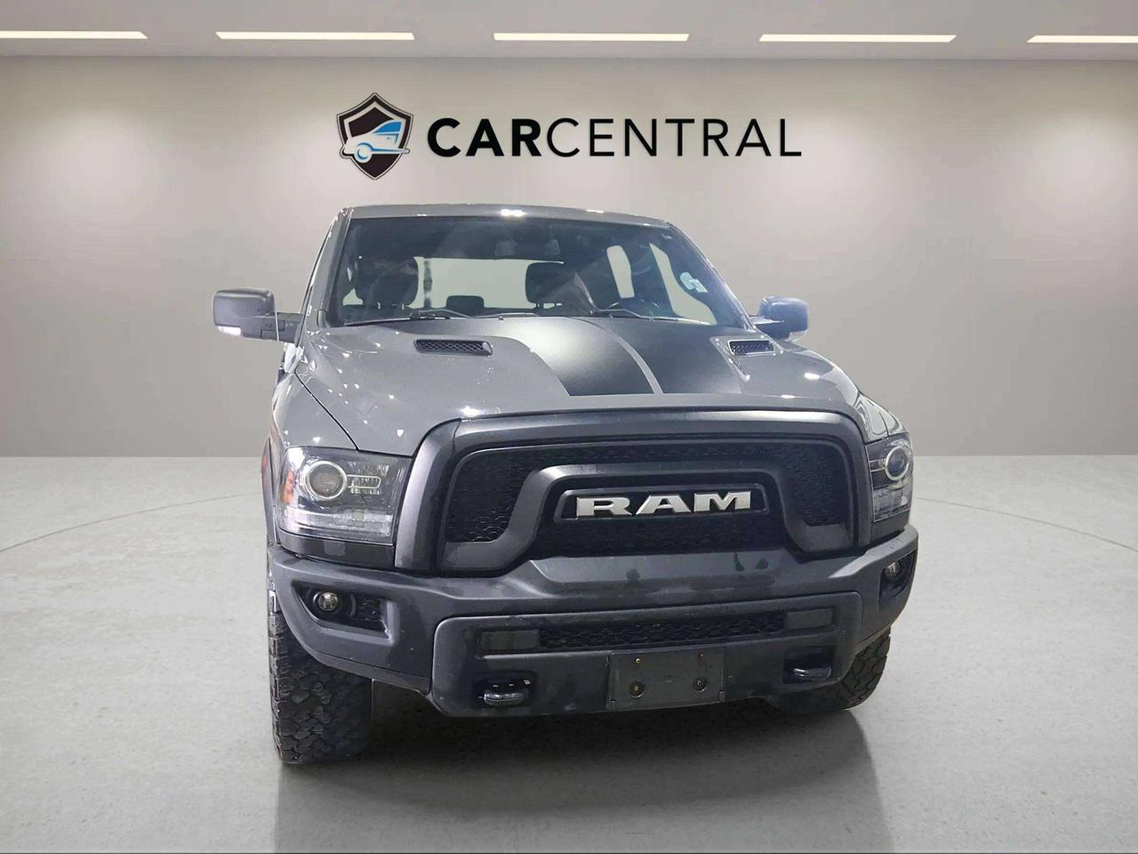 2022 RAM 1500 WARLOCK | CLEAN CARFAX | HEMI | TONNEAU| LOW KMS Photo