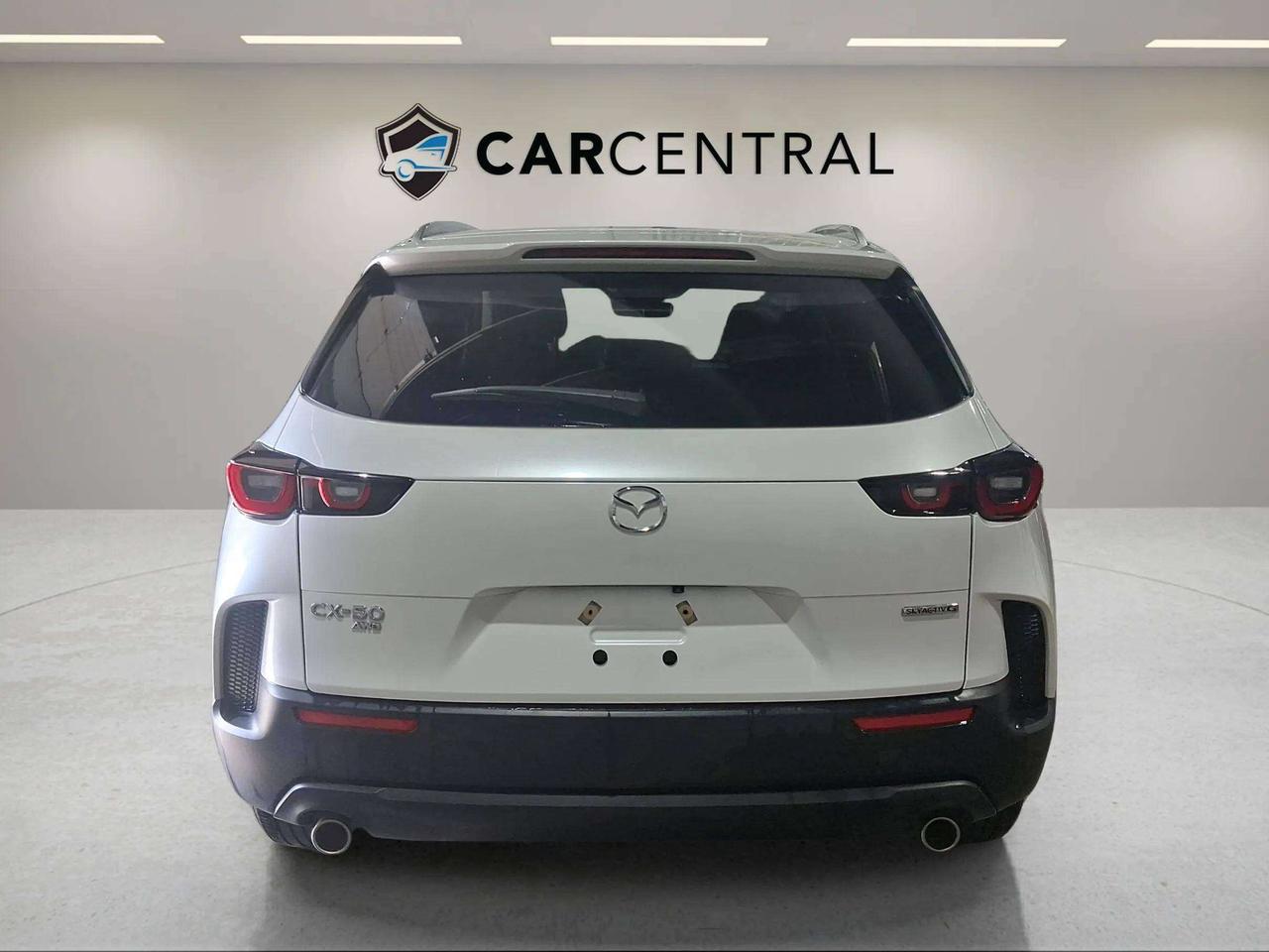 2023 Mazda CX-50 GS-L | CLEAN CARFAX | PANO | CARPLAY | LANE ASST Photo