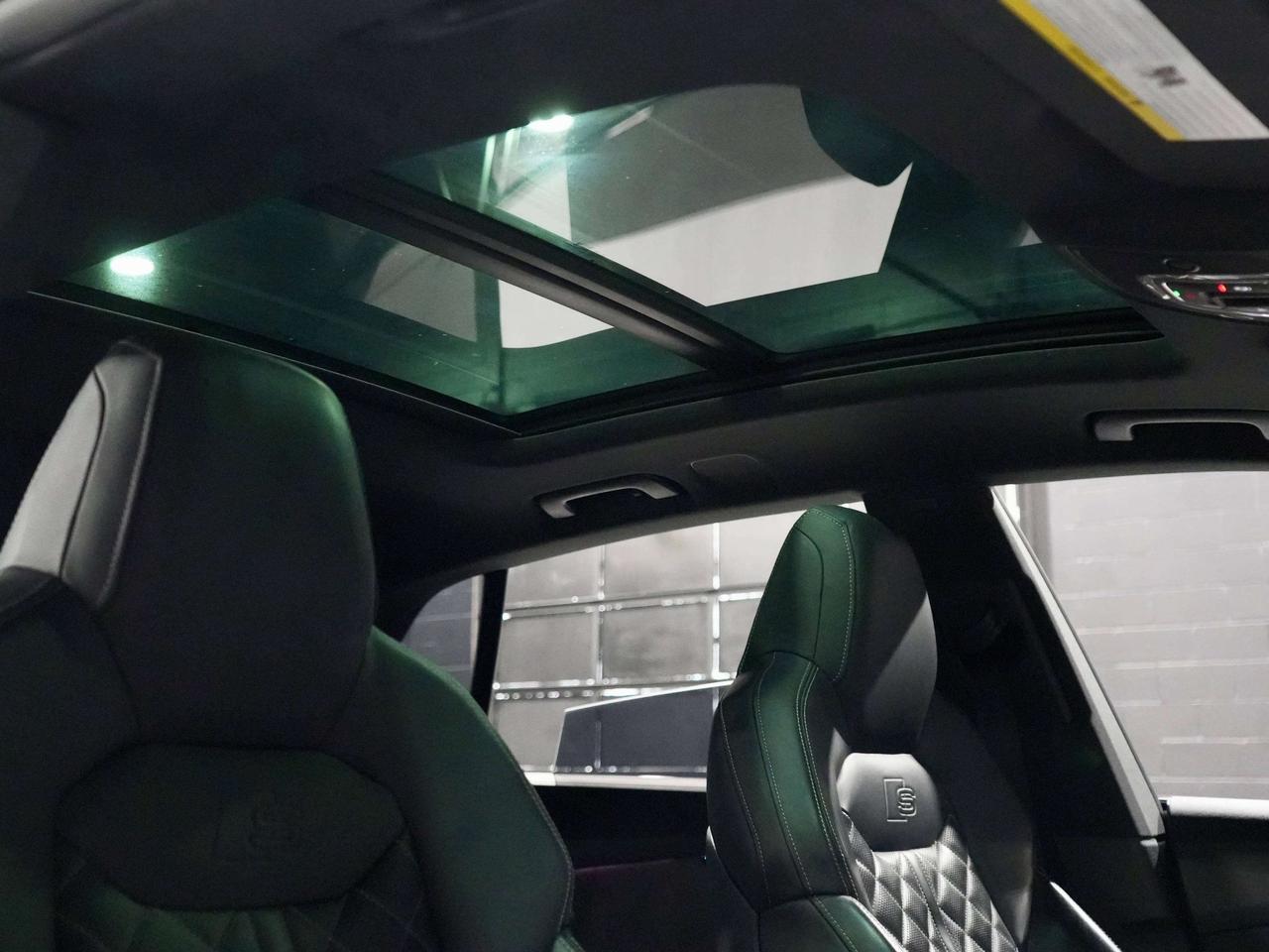 2022 Audi SQ8 B&O|MASSAGE|HUD|360CAM|PANO|DRIVER ASSIST Photo