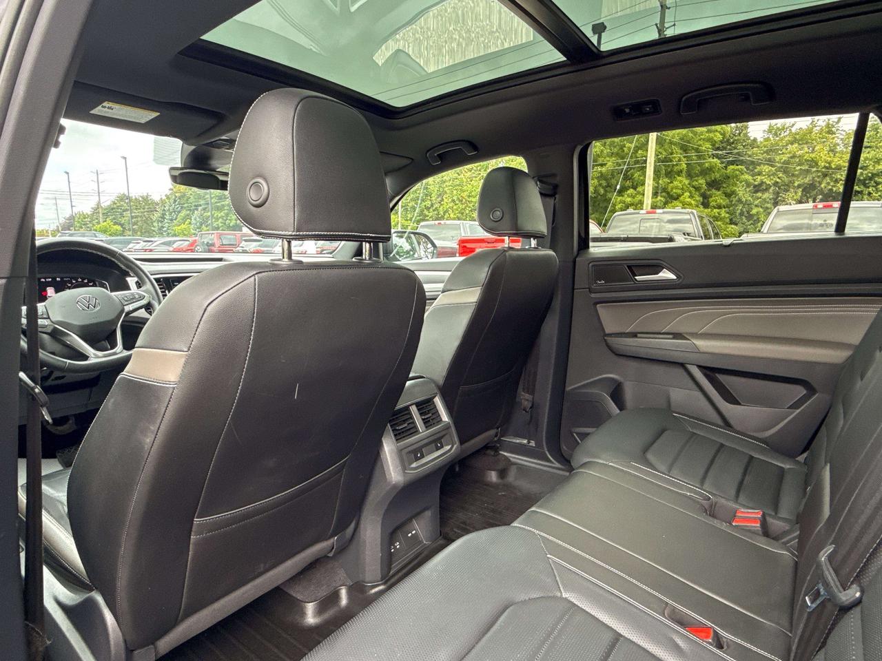 2023 Volkswagen Atlas Highline | PANO ROOF | NAV | FENDER AUDIO | Photo