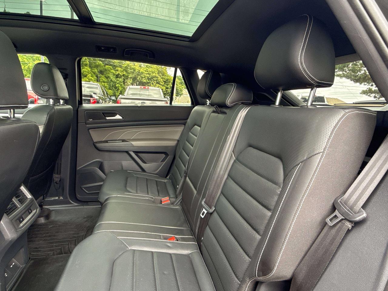 2023 Volkswagen Atlas Highline | PANO ROOF | NAV | FENDER AUDIO | Photo