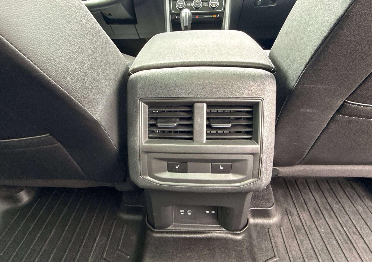 2023 Volkswagen Atlas Highline | PANO ROOF | NAV | FENDER AUDIO | Photo