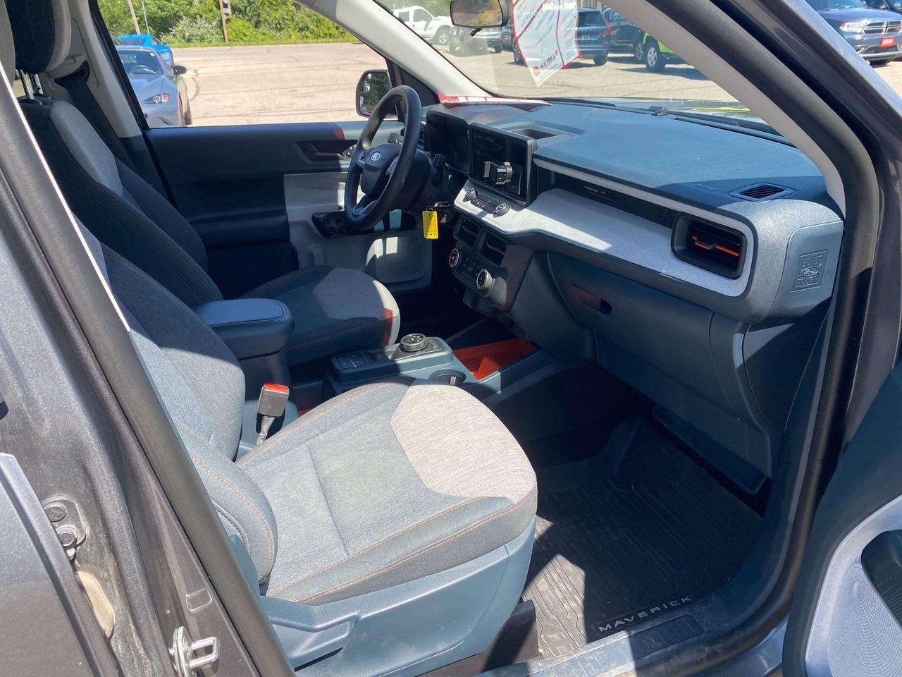2024 Ford Maverick XLT, CLEAN CARFAX, AWD, BACK UP CAMERA! - Photo #23