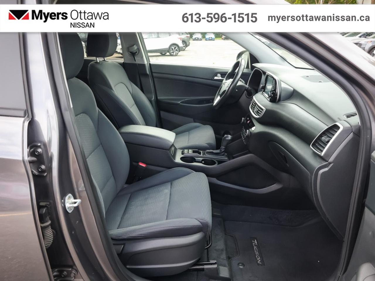 2020 Hyundai Tucson Luxury  - Leather Seats -  Sunroof Photo