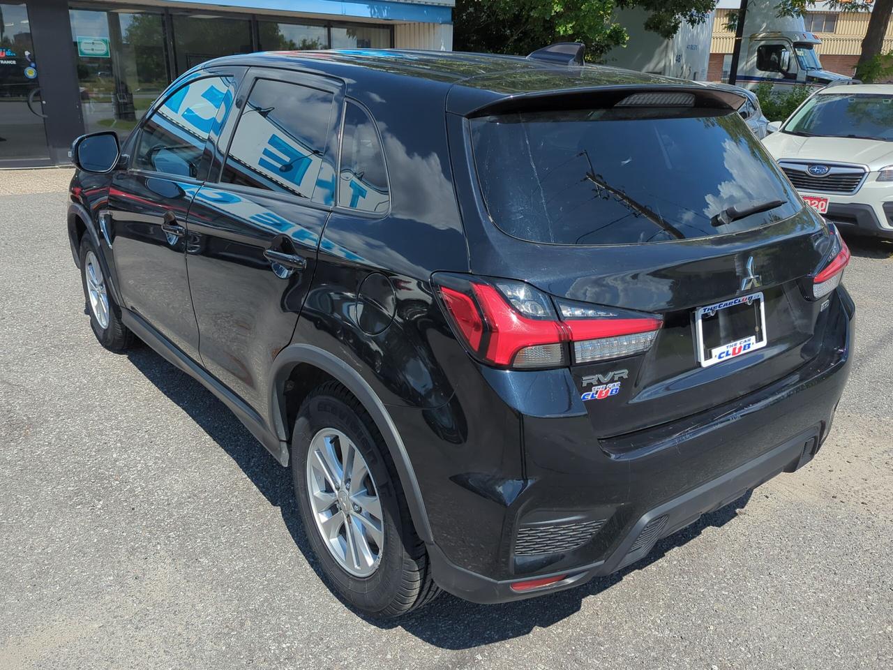 2021 Mitsubishi RVR SE