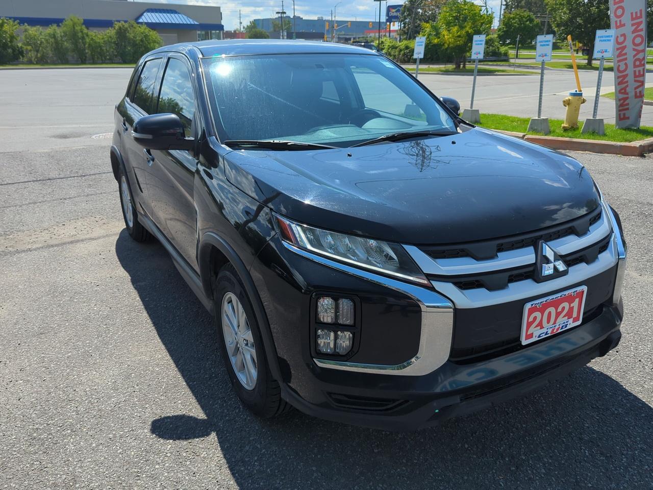 2021 Mitsubishi RVR SE
