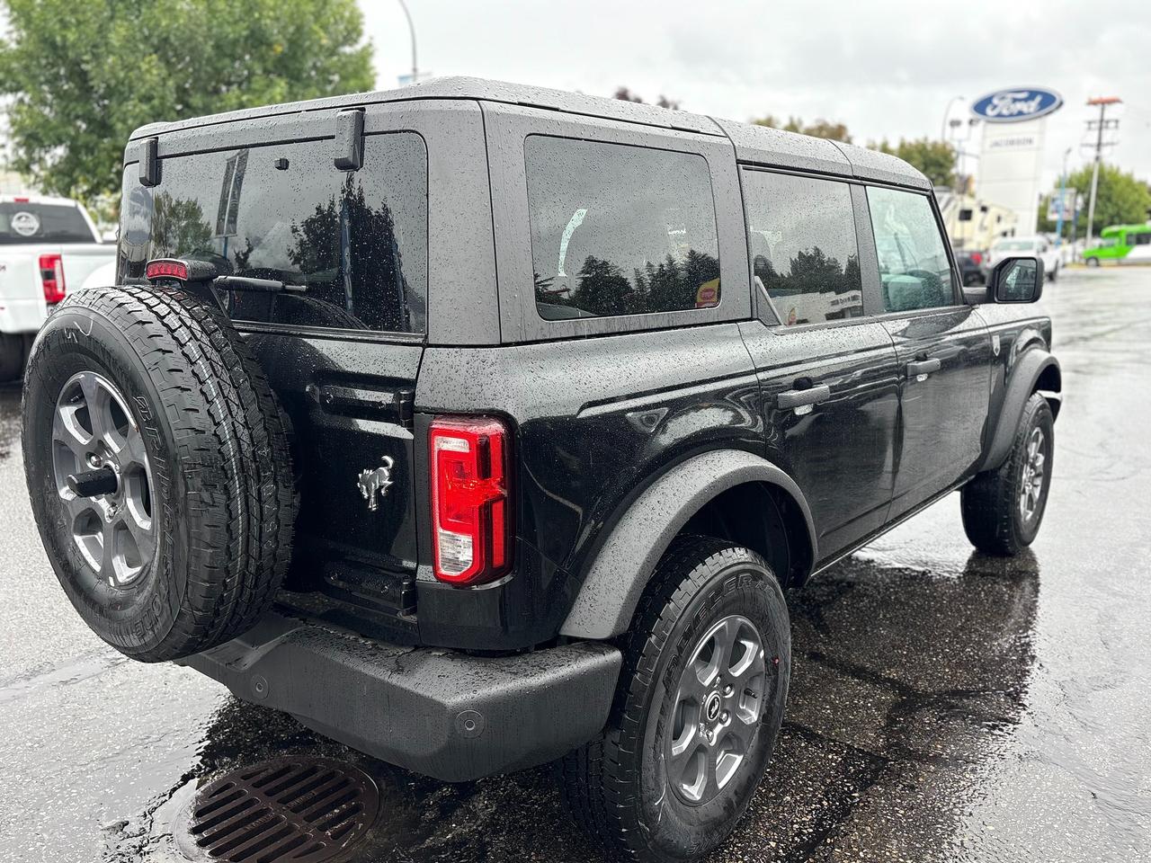 2026 Ford Bronco Big Bend Photo3