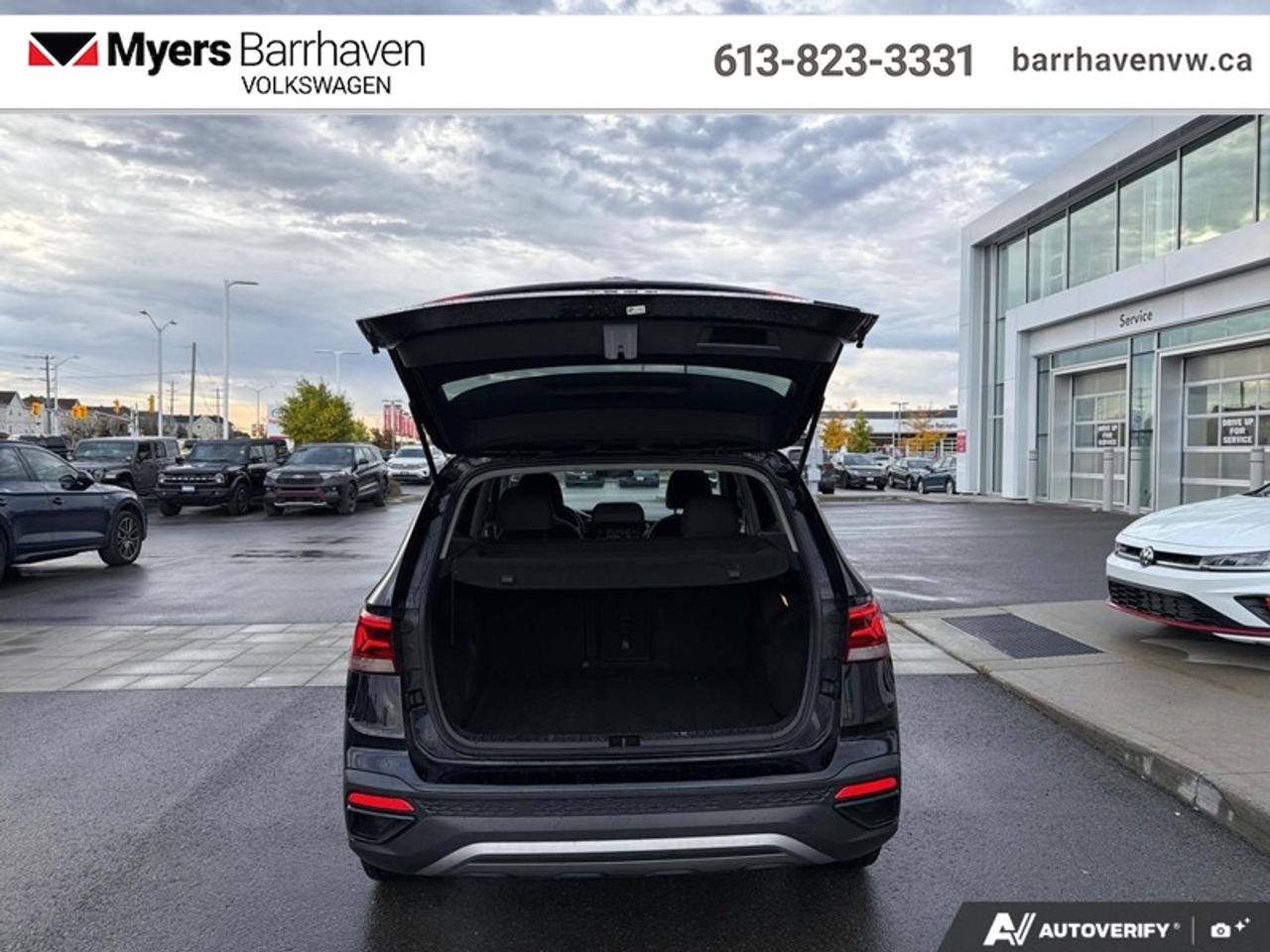 2022 Volkswagen Taos Trendline 4MOTION  - Heated Seats Photo