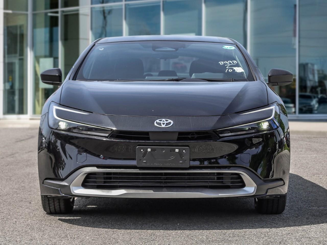 2027 Toyota Prius Plug-In Hybrid SE AVAILABLE IN-STORE NOW!! Photo3