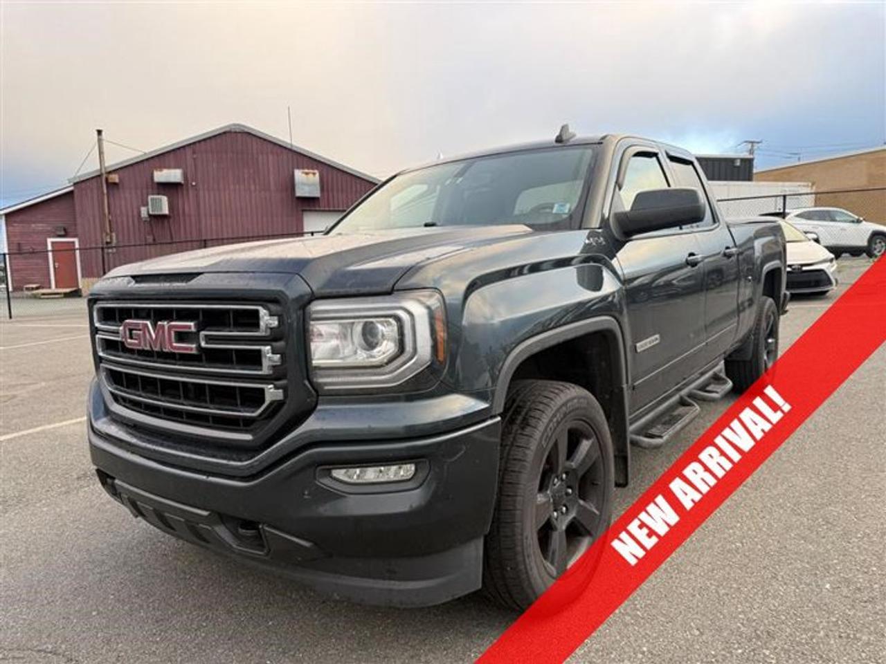 4WD Double Cab 143.5, 6-Speed Automatic, Gas V8 5.3L/325
