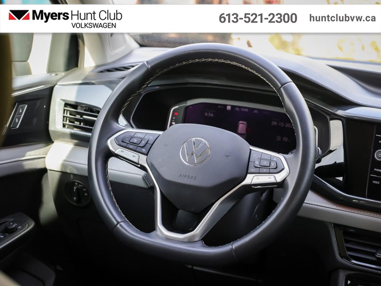2022 Volkswagen Taos Highline 4MOTION  - Leather Seats Photo