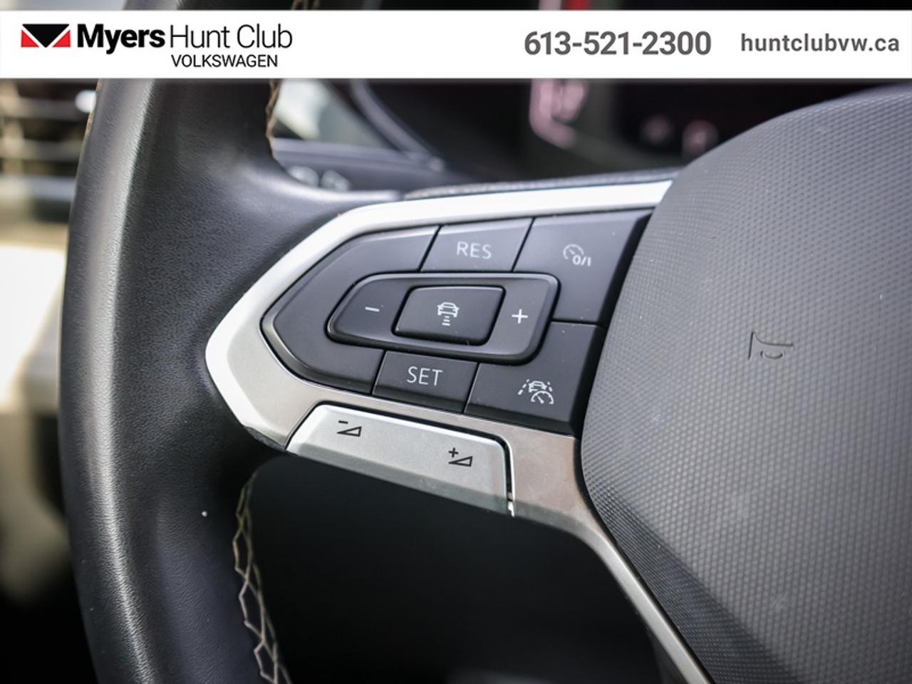 2022 Volkswagen Taos Highline 4MOTION  - Leather Seats Photo