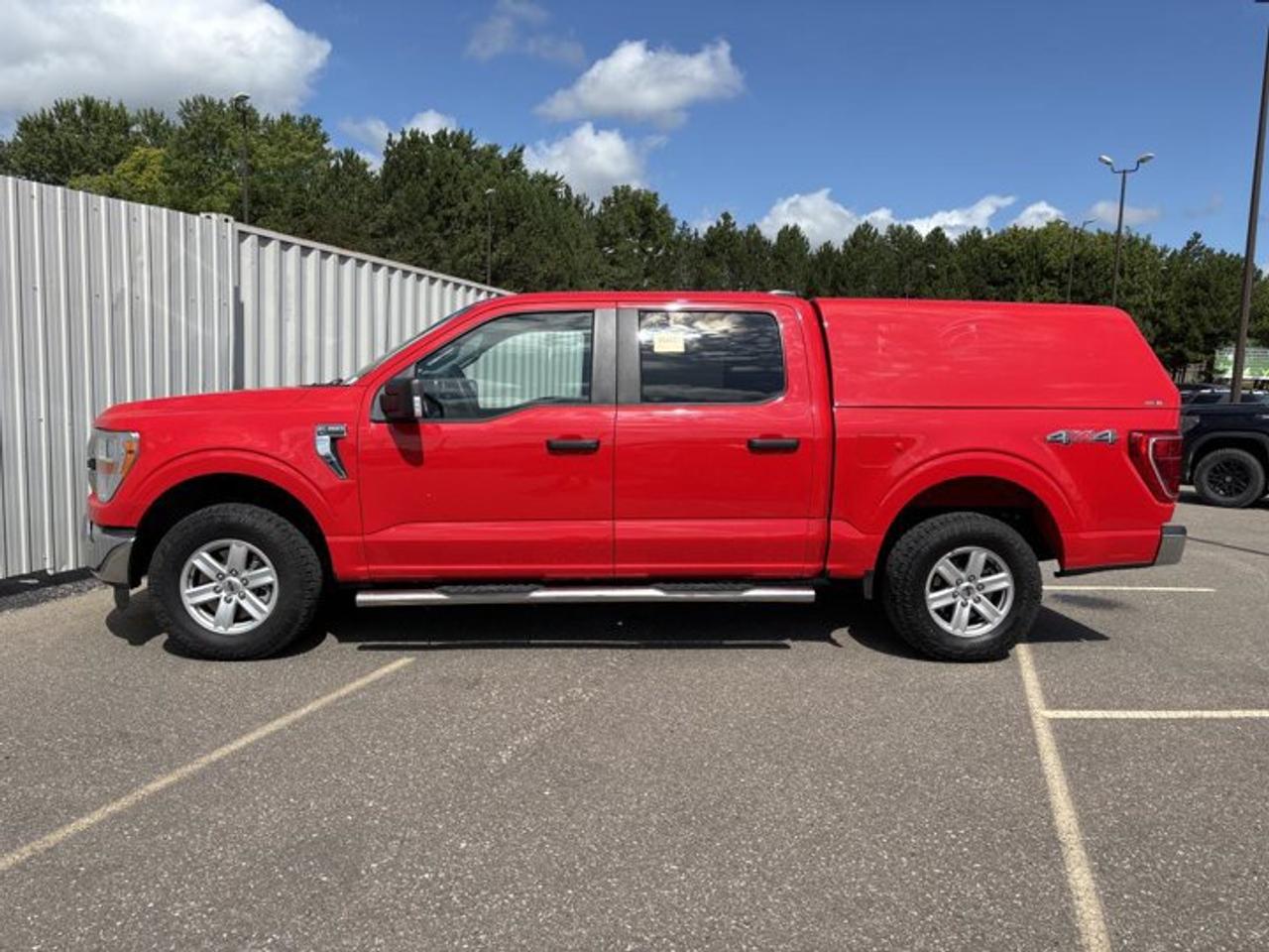 // ACCIDENT FREE!! //<br /><br />Built to handle work, family, and weekend travel, this 2022 Ford F-150 XLT SuperCrew 5.5 Box 4WD is a smart full-size truck with real capability. It comes finished in red with a grey interior, four doors, automatic transmission, and a 3.3-litre gas engine. With 82,774 km, this accident-free pickup is ready for many more kilometres.<br /><br />Sold by Haldimand Motors Ltd. in Cayuga, this 2022 Ford F-150 XLT SuperCrew 5.5 Box 4WD blends everyday comfort with proven truck strength. The roomy SuperCrew cab adds easy rear-seat access, while four-wheel drive, off-road tires, and a trailer hitch help this truck stay useful through changing seasons and demanding tasks.<br /><br />FEATURES OF THE F-150 XLT SuperCrew 5.5 Box 4WD | No Accidents<br />   SuperCrew cab adds roomy rear seating<br />   5.5-foot box supports daily hauling needs<br />   Four-wheel drive boosts year-round traction<br />   XLT trim balances value and utility<br /><br />TRUCK FEATURES<br />   Towing capacity reaches 4,580 kilograms<br />   Trailer hitch ready for towing tasks<br />   Rear tow hook adds recovery support<br />   Short box suits urban truck use<br /><br />ADVANCED SAFETY FEATURES<br />   Backup camera helps with reversing<br />   Lane departure warning adds confidence<br />   Blind spot monitor supports lane changes<br />   Side and head airbags enhance protection<br /><br />This 2022 Ford F-150 XLT SuperCrew 5.5 Box 4WD is equipped with key safety features that matter on busy roads and job sites alike. Anti-lock brakes, stability control, child safety locks, tire pressure monitoring, and automatic headlights all help support a more secure drive in changing conditions.<br /><br />PERFORMANCE AND EFFICIENCY<br />   3.3-litre gas engine delivers proven power<br />   Automatic transmission supports smooth daily driving<br />   Dual shift mode adds control<br />   Four-wheel drive helps in rough weather<br /><br />The 2022 Ford F-150 XLT SuperCrew 5.5 Box 4WD is designed for balanced performance with useful capability. Its 3.3-litre gas engine is a solid choice for drivers who want dependable response, while power steering and four-wheel drive help this truck feel controlled on highways, back roads, and snowy routes.<br /><br />COMFORT AND CONVENIENCE<br />   Front air conditioning keeps cabin comfortable<br />   Cruise control helps on long drives<br />   Power windows add daily convenience<br />   Driver lumbar support improves comfort<br /><br />Inside, this 2022 Ford F-150 XLT SuperCrew 5.5 Box 4WD offers the comfort needed for commuting and travel. Adjustable steering, passenger lumbar support, tinted windows, heated mirrors, electric mirrors, illuminated vanity mirrors, and automatic door locks all add ease to your time behind the wheel.<br /><br />TECHNONOLGY AND CONNECTIVITY<br />   Apple CarPlay connects your favourite apps<br />   Android Auto adds smartphone integration<br />   Bluetooth supports hands-free communication<br />   Navigation system helps guide each trip<br /><br />This 2022 Ford F-150 XLT SuperCrew 5.5 Box 4WD also keeps you connected with smart tech features. Satellite radio, steering wheel audio controls, a WiFi hotspot, and easy phone integration help make each drive more enjoyable, whether you are heading to work, towing a trailer, or planning a weekend escape.<br /><br />CARGO SPACE<br />   5.5-foot box handles everyday cargo<br />   Rear access helps load gear<br />   SuperCrew cabin adds storage flexibility<br />   Spare tire supports travel readiness<br /><br />Practicality is a major strength of the 2022 Ford F-150 XLT SuperCrew 5.5 Box 4WD. The bed is well suited for tools, supplies, and recreational gear, while the large cabin gives added room for passengers and personal items. It is a truck that adapts well to both work and family use.<br /><br />AWARDS & RECOGNITIONS<br />   North American Truck of the Year, North American Car, Truck and Utility Vehicle of the Year, 2021<br />   Best Buy Award, The Car Guide, 2022<br /><br />WHAT OTHER OWNERS LIKE<br />   Comfortable ride for a full-size truck<br />   Strong towing ability for daily tasks<br />   Spacious cabin with useful rear room<br />   Easy-to-use technology and controls<br /><br />This 2022 Ford F-150 XLT SuperCrew 5.5 Box 4WDs VIN is: 1FTEW1EB6NKE90346.<br /><br />WHY CHOOSE US? <br /><br />Honest & Transparent Buying Experience: Weve been a trusted name in business since 1984.<br /><br />STRAIGHTFORWARD PRICING:<br />Our Advertised Price Includes:<br />>>Safety Certification (No separate fee!)<br />>>30-Day 100% Mechanical Warranty<br />>>FREE Carfax History Report.<br />>>No upcharge for paying cash.<br />(Prices Exclude HST and Licensing Fees only.)<br /><br />>>Browse 300+ vehicles all in ONE LOCATION<br /><br />EASY FINANCING: Great rates & open loans<br /><br />WE BUY CARS: Get Top Dollar for your trade-in, or sell us your vehicle for CASH! Even if you dont buy from us!<br /><br />STOP BY TODAY<br />Treat yourself - stop by Haldimand Motors Ltd. located at 42 Talbot St E, Cayuga, ON N0A 1E0 to make this car yours today!<br /><br />https://www.haldimandmotors.com/used/stock-461139.html