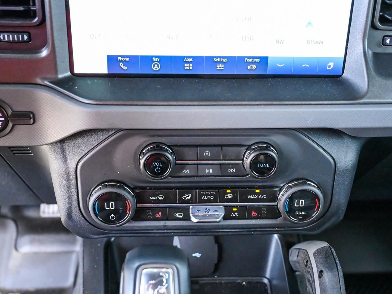 2024 Ford Bronco Big Bend Photo