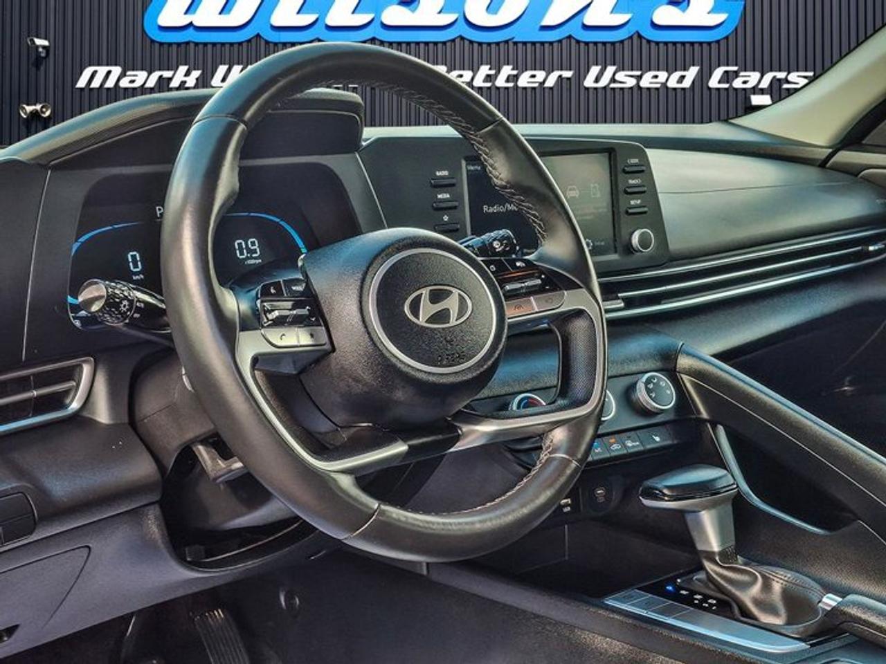 2025 Hyundai Elantra Preferred | Heated Wheel + Seats | Remote Start | BSM | CarPlay + Android | Rear Camera | and More ! Photo