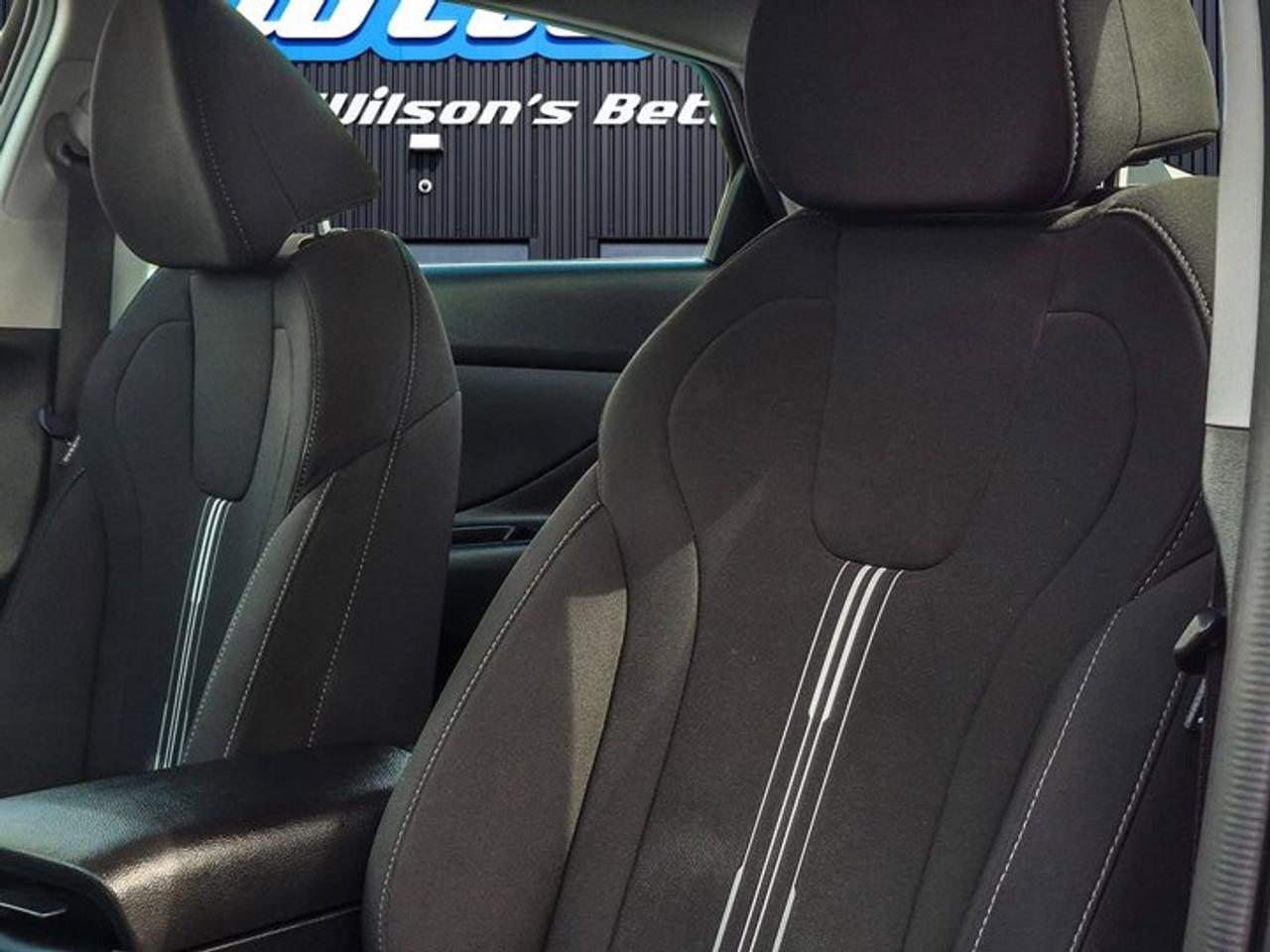 2025 Hyundai Elantra Preferred | Heated Wheel + Seats | Remote Start | BSM | CarPlay + Android | Rear Camera | and More ! Photo