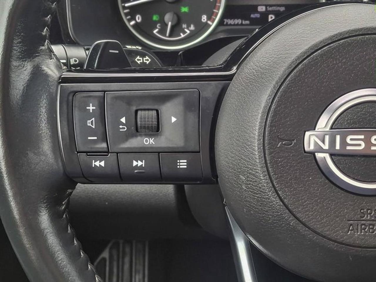 2024 Nissan Pathfinder SL 4WD | Leather | Pano Roof | Heated Seats | Bose Audio | Remote Start | Power Liftgate | and More! Photo