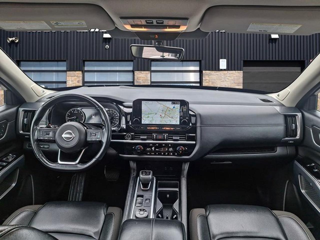 2024 Nissan Pathfinder SL 4WD | Leather | Pano Roof | Heated Seats | Bose Audio | Remote Start | Power Liftgate | and More! Photo