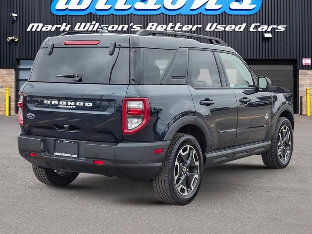 2022 Ford Bronco Sport Outer Banks 4X4 | Tech Pkg | B&O Audio | Heated Seats | Remote Start | CarPlay + Android & More ! Photo