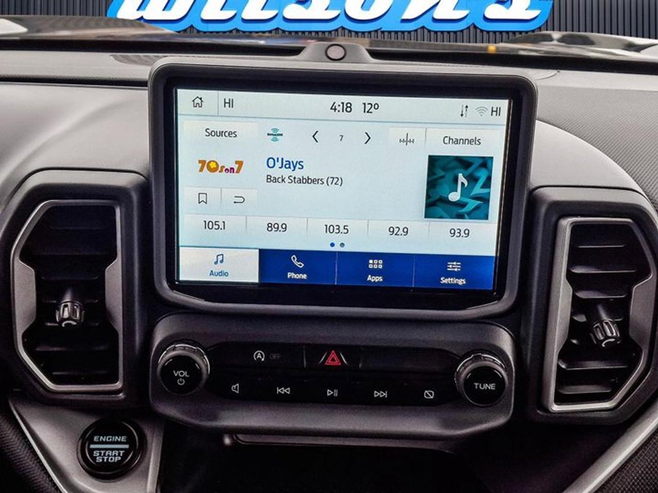 2022 Ford Bronco Sport Outer Banks 4X4 | Tech Pkg | B&O Audio | Heated Seats | Remote Start | CarPlay + Android & More ! Photo