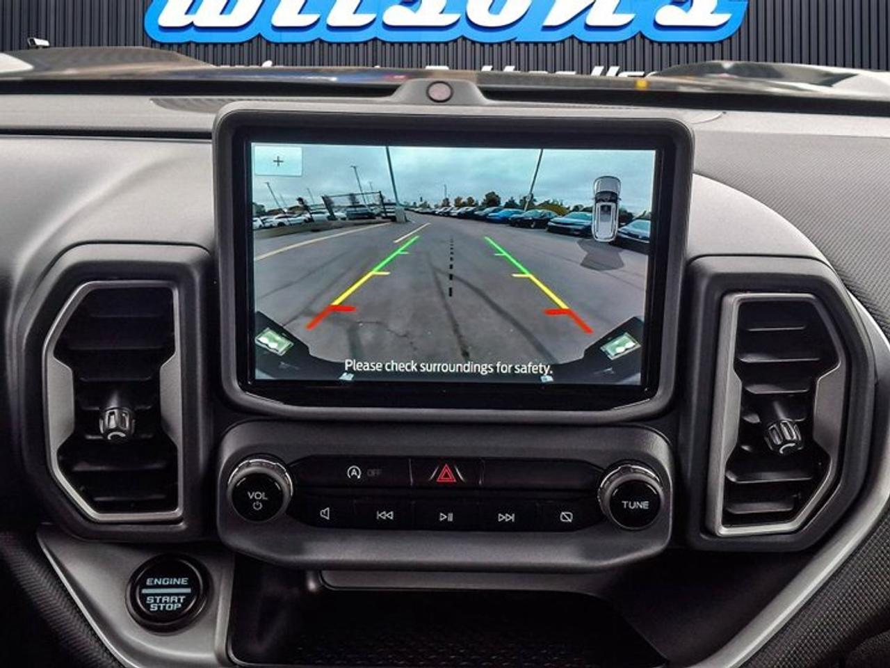 2022 Ford Bronco Sport Outer Banks 4X4 | Tech Pkg | B&O Audio | Heated Seats | Remote Start | CarPlay + Android & More ! Photo