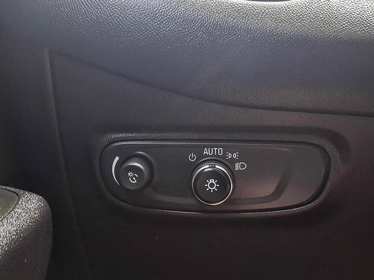 2022 Chevrolet Equinox LT AWD | Pano Roof | Navi | Heated Seats + Steering | Adaptive Cruise | Power Liftgate | and More ! Photo