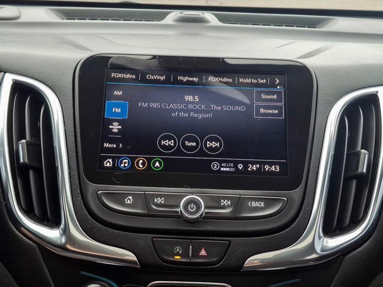 2022 Chevrolet Equinox LT AWD | Pano Roof | Navi | Heated Seats + Steering | Adaptive Cruise | Power Liftgate | and More ! Photo