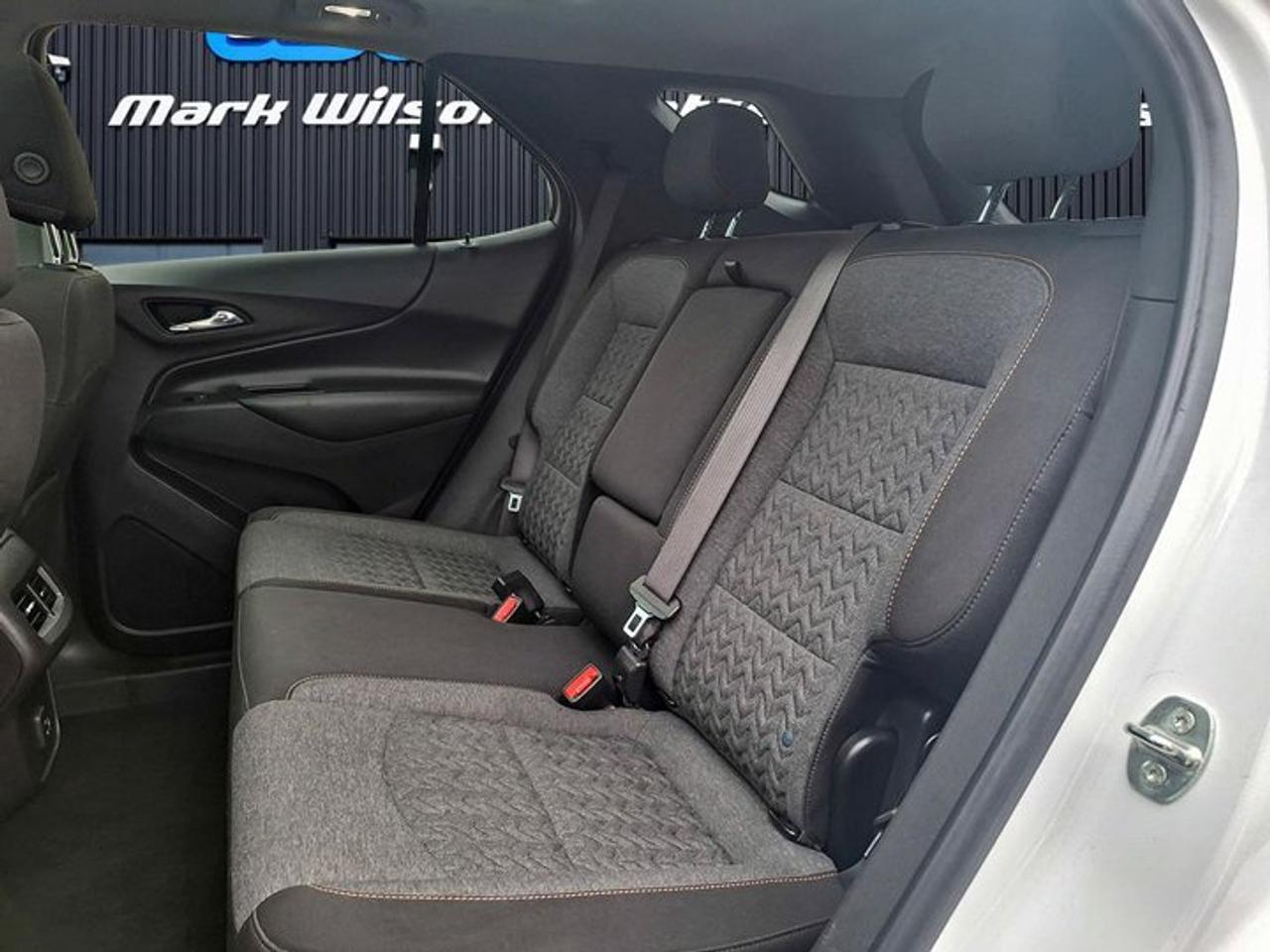 2022 Chevrolet Equinox LT AWD | Pano Roof | Navi | Heated Seats + Steering | Adaptive Cruise | Power Liftgate | and More ! Photo