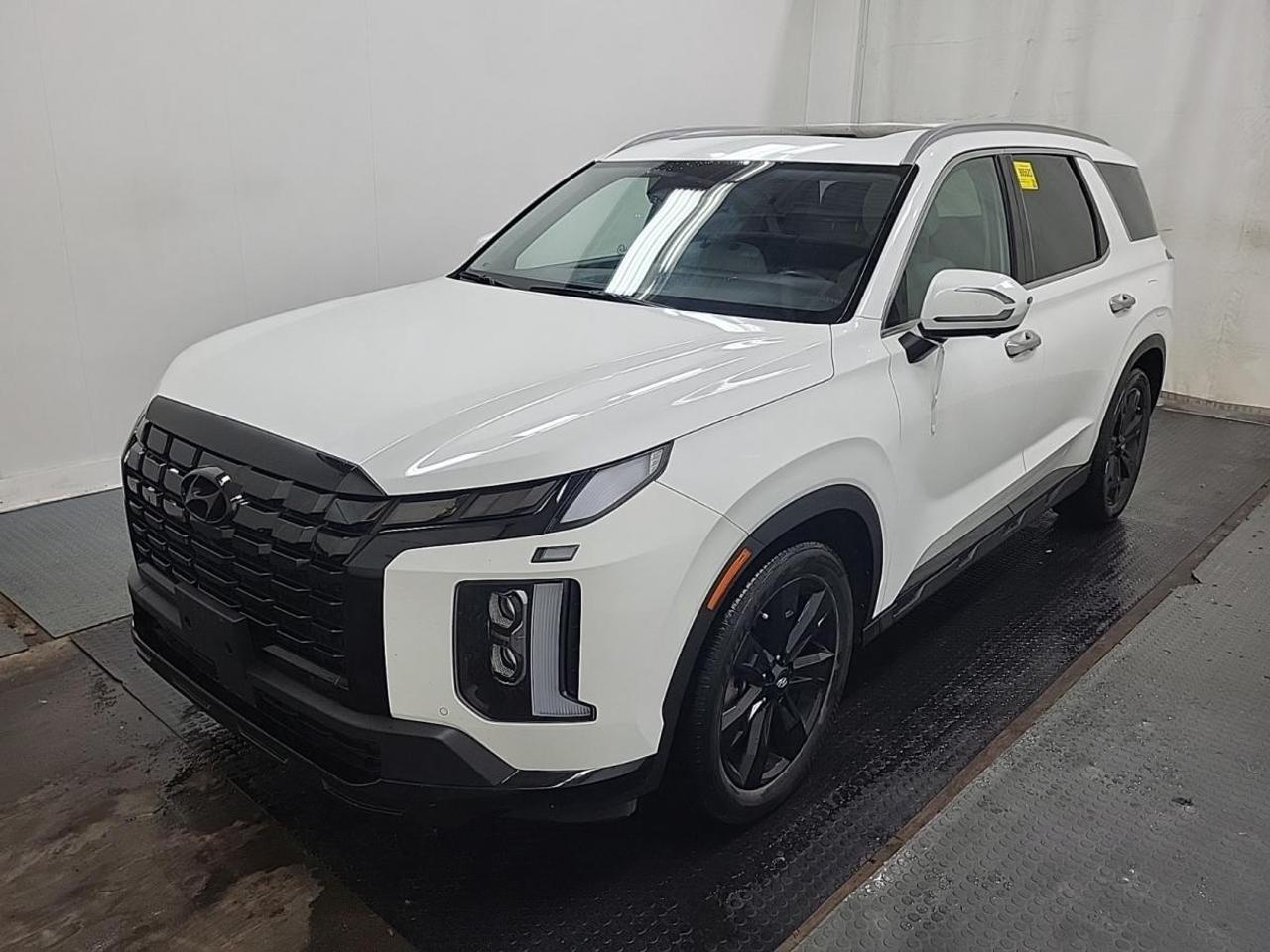 SERVING QUINTE FOR 60 YEARS!! 44,000 VEHICLES SOLD RETAIL! HIGH QUANTITY-QUALITY LEASE RETURNS AT LIVE MARKET PRICING. ALL VEHICLES COME CERTIFIED WITH A 90 POINT INSPECTION. BEST FINANCE RATES AND NO HIDDEN FEES. UP TO 300 VEHICLES IN ONE LOCATION. THE WAY USED CAR BUYING SHOULD BE
