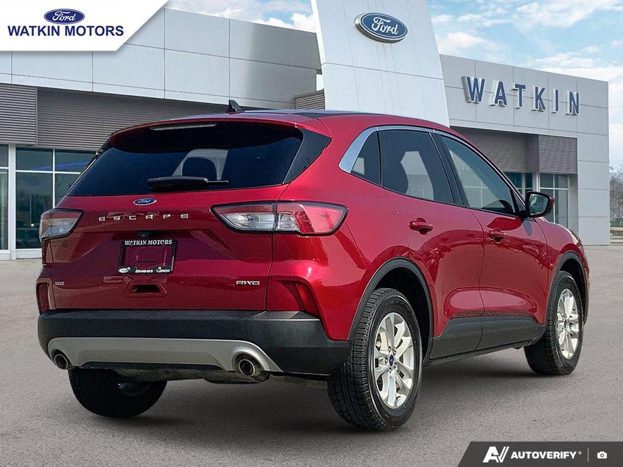2021 Ford Escape SE AWD Photo4